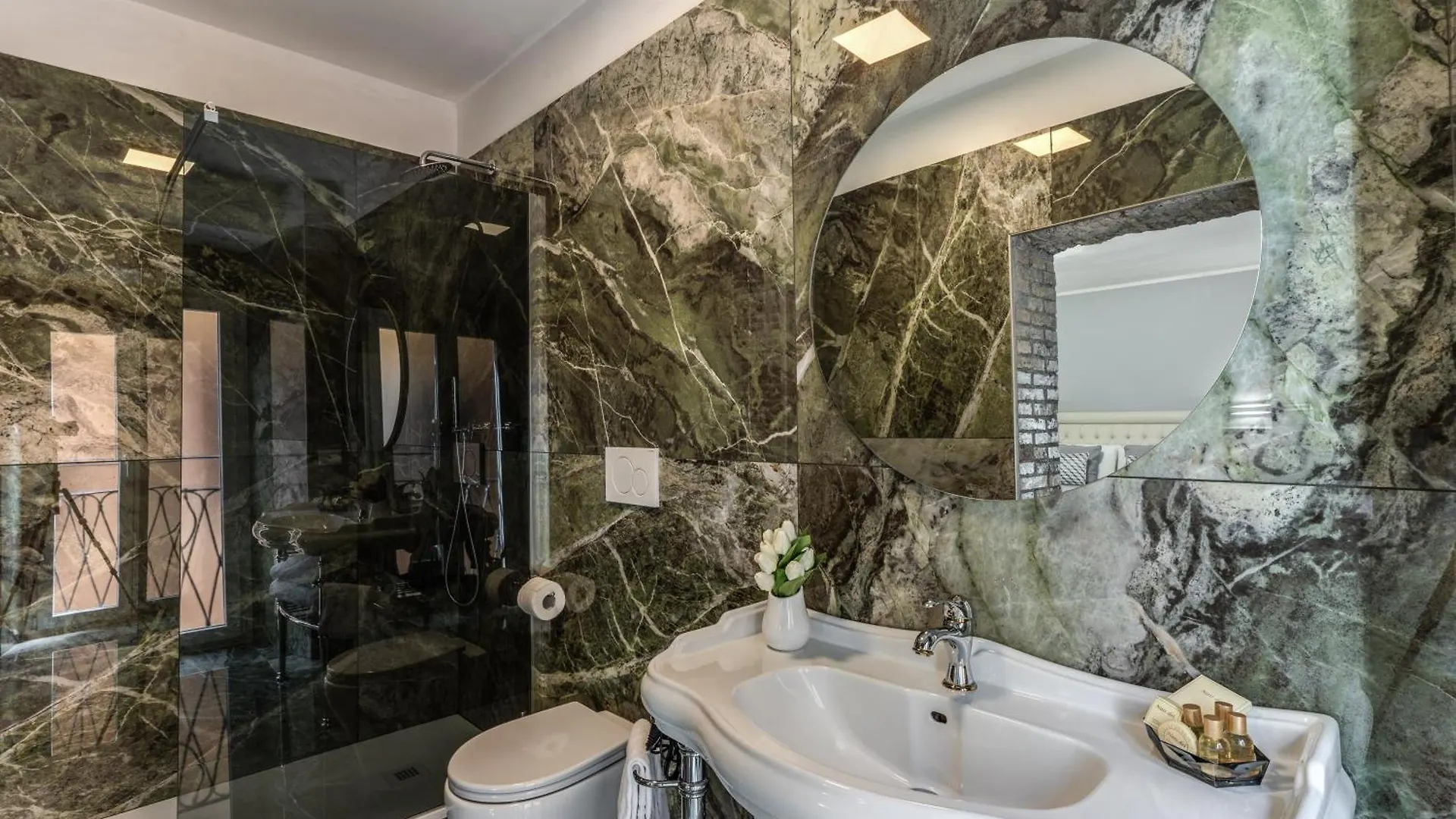 Spanish Step Dream Suites Roma Italia