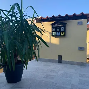 https://bnb-lattico.it-lombardy.com