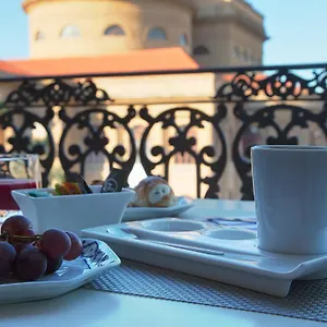 https://noir.sicilyhotelsitaly.net